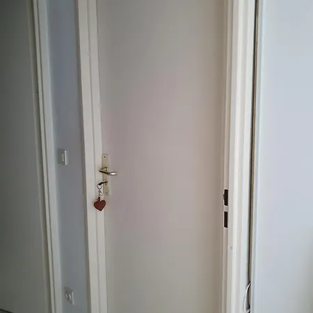 Chambre Lit 180 X 200 Cm Vue Mer Integrale * 戛纳